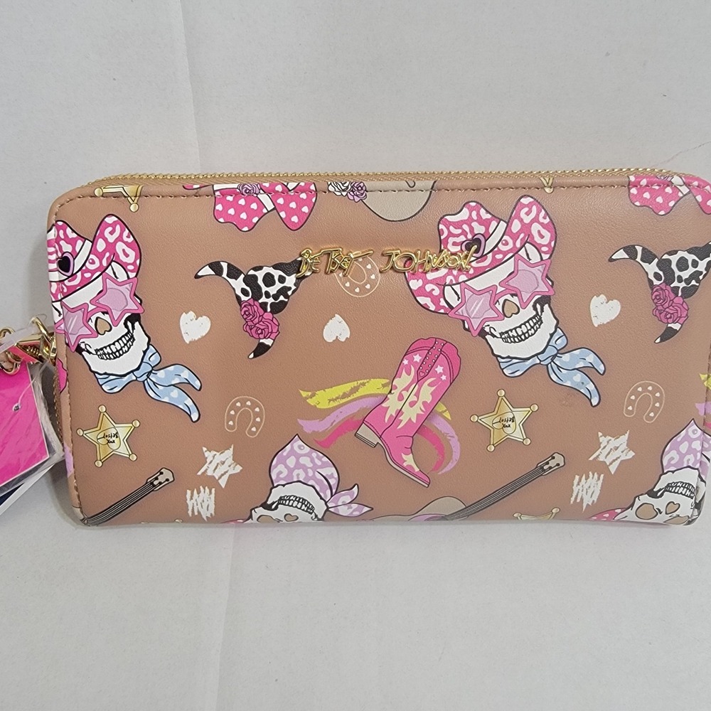 Betsey Johnson Skulls Cowgirl Boots Tan Pink Wallet‎ Zip Around Wristlet Clutch